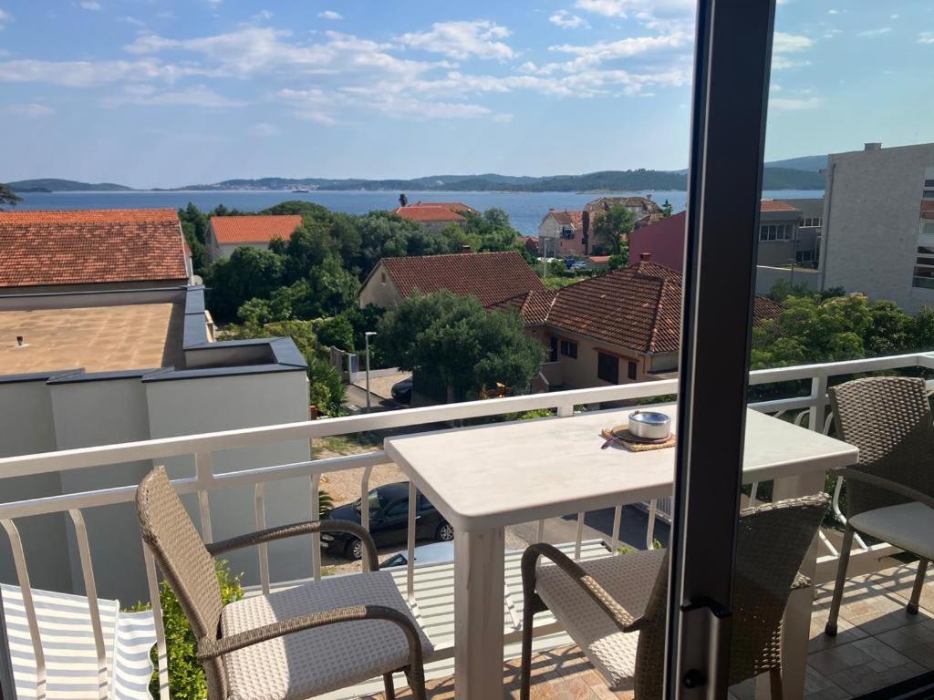 Apartmani Fani 2 Min Walking From Sea Orebic Ngoại thất bức ảnh