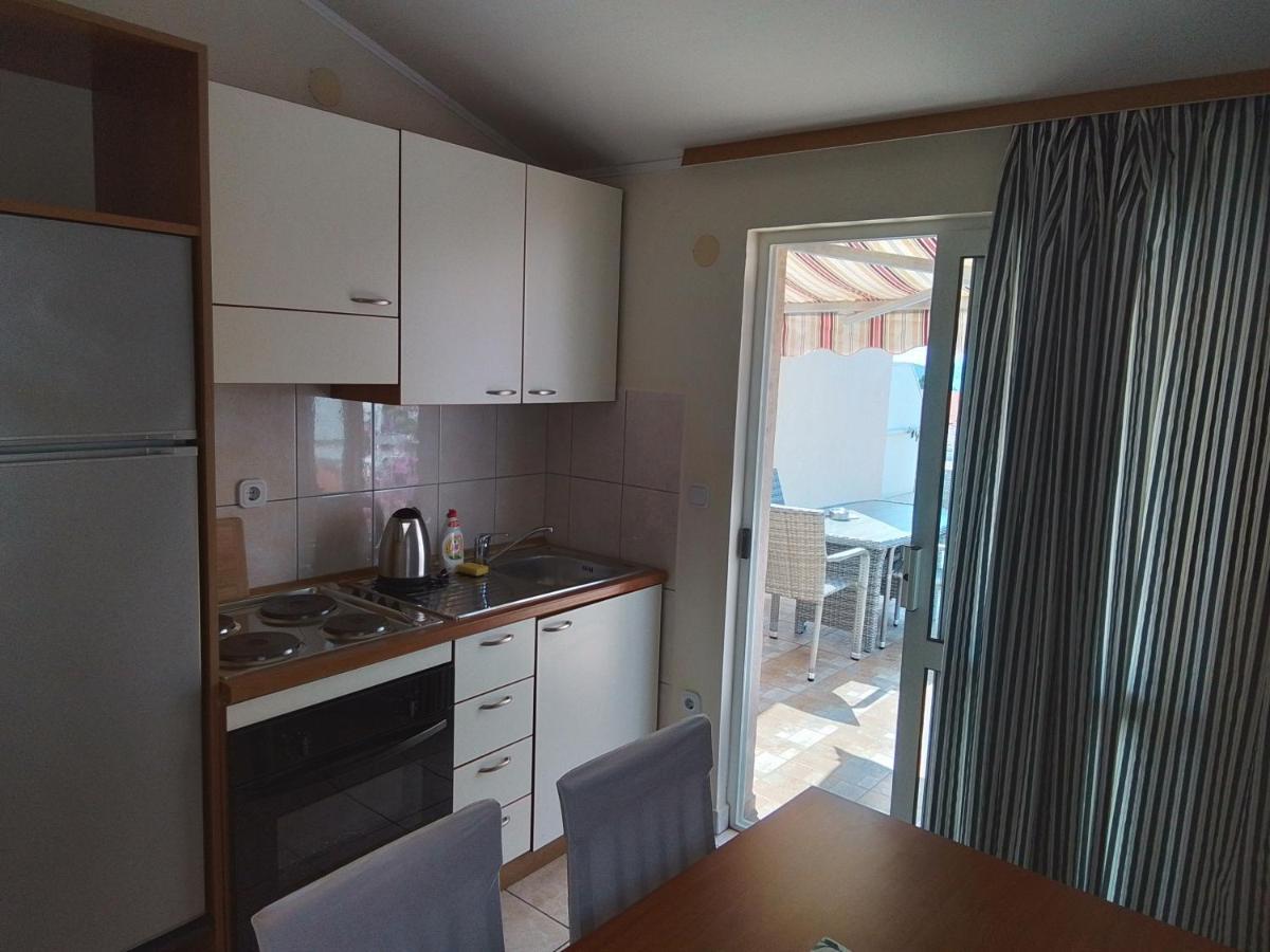 Apartmani Fani 2 Min Walking From Sea Orebic Ngoại thất bức ảnh