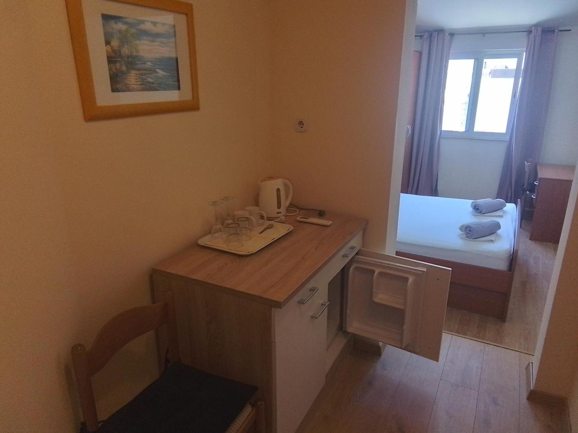 Apartmani Fani 2 Min Walking From Sea Orebic Ngoại thất bức ảnh