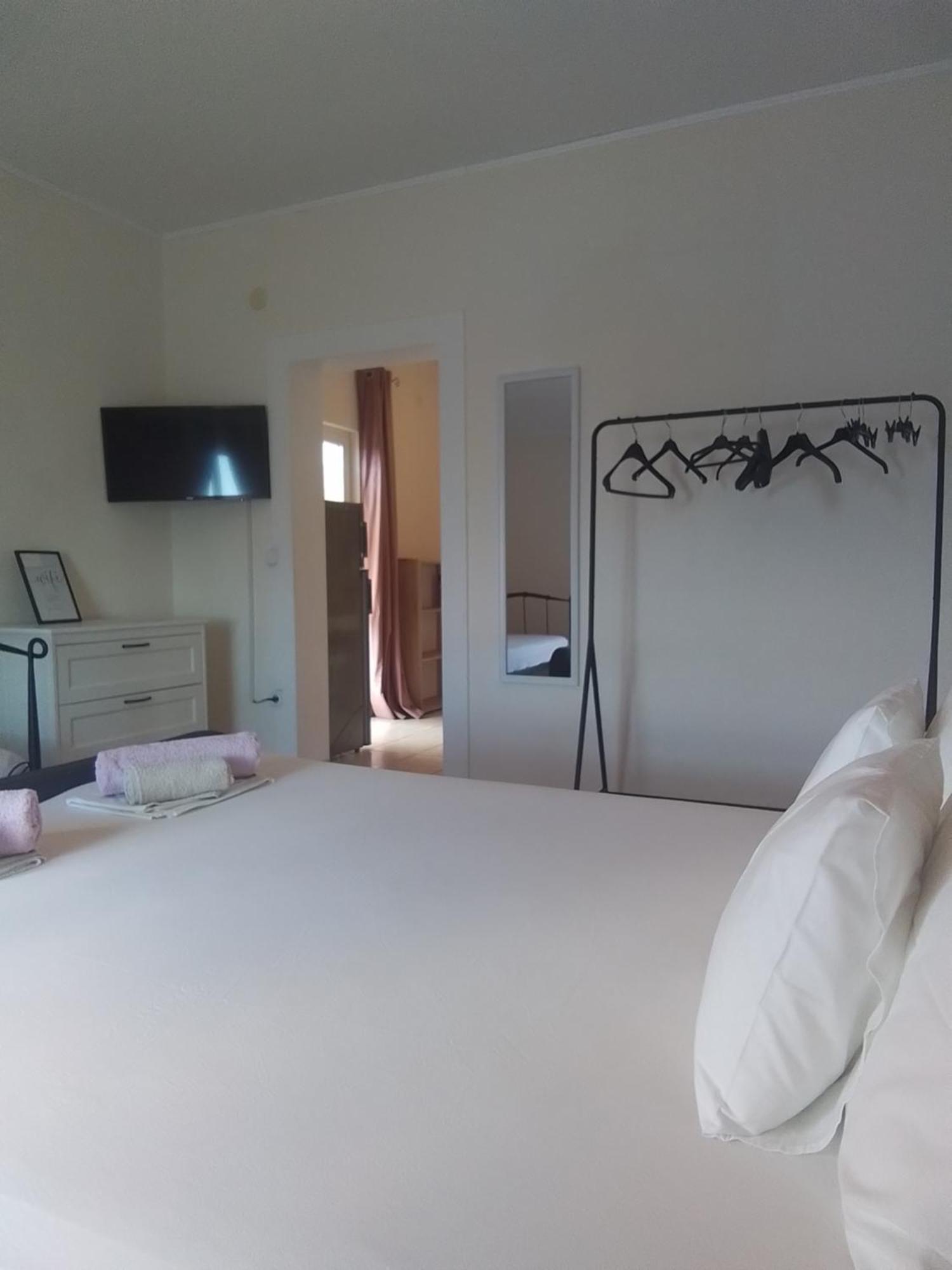 Apartmani Fani 2 Min Walking From Sea Orebic Ngoại thất bức ảnh