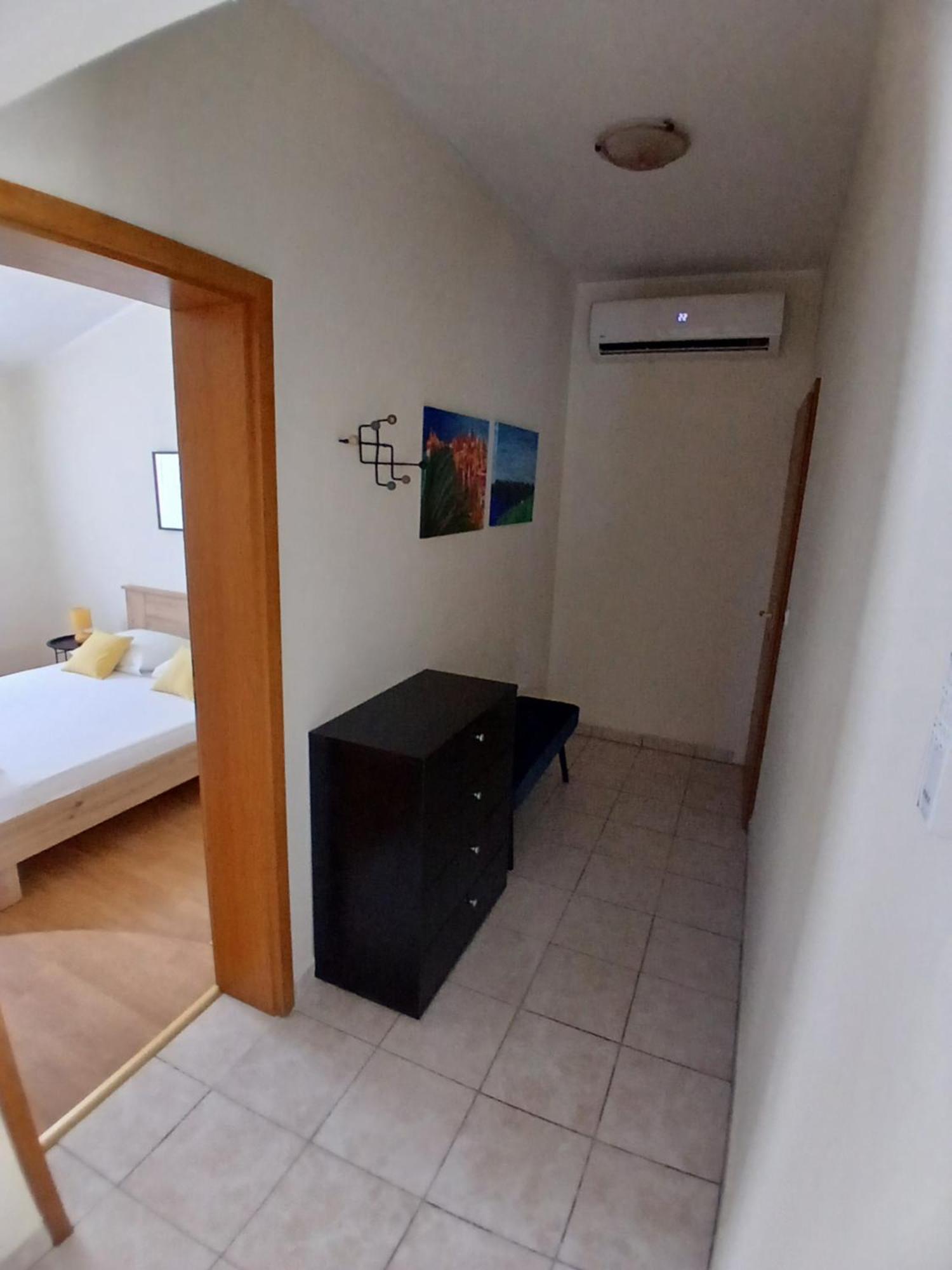 Apartmani Fani 2 Min Walking From Sea Orebic Ngoại thất bức ảnh