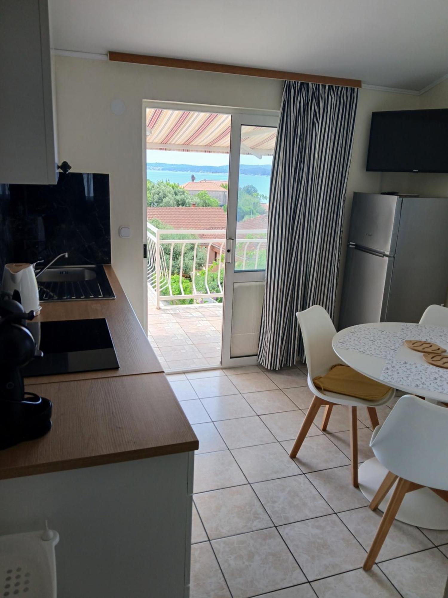 Apartmani Fani 2 Min Walking From Sea Orebic Ngoại thất bức ảnh