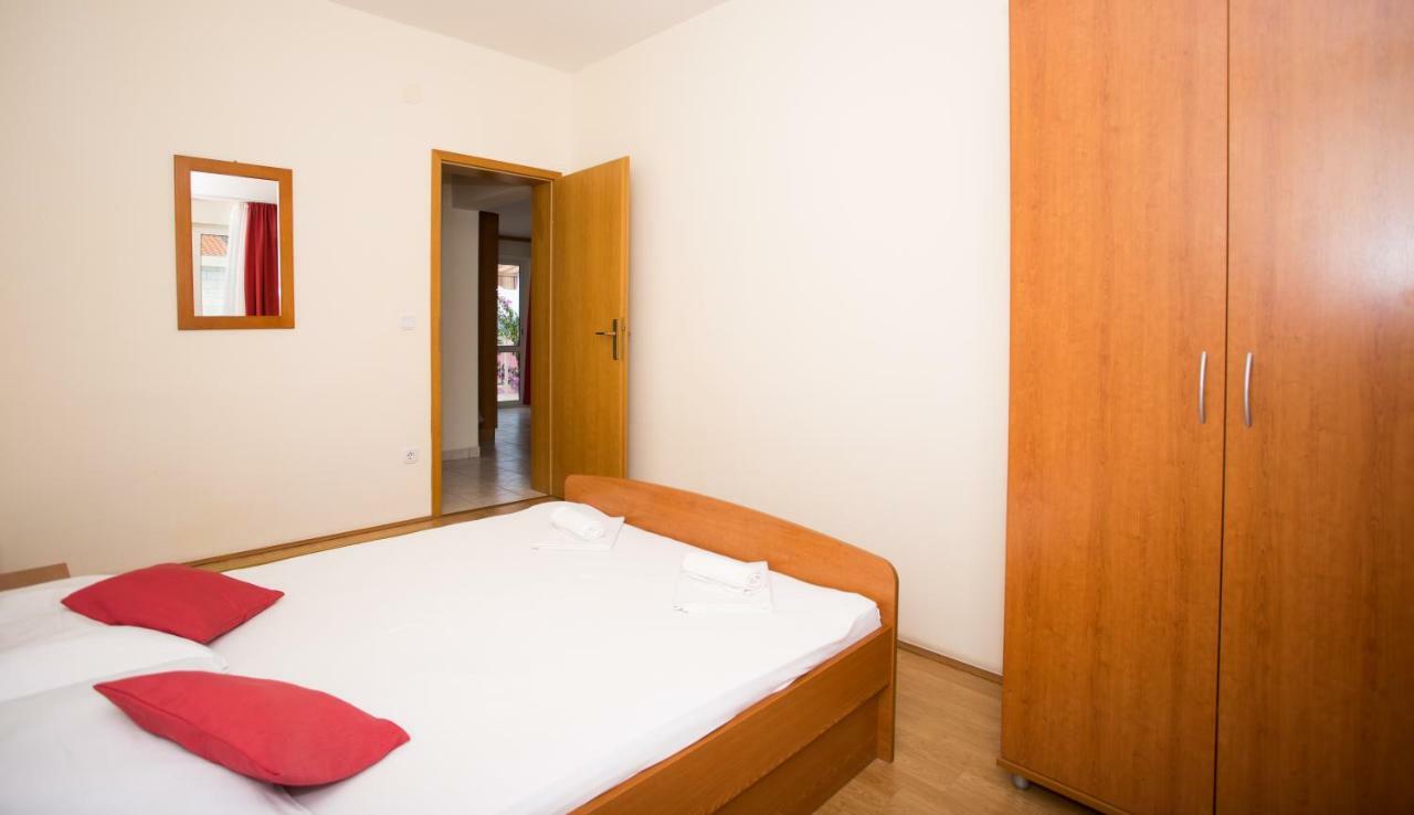 Apartmani Fani 2 Min Walking From Sea Orebic Ngoại thất bức ảnh
